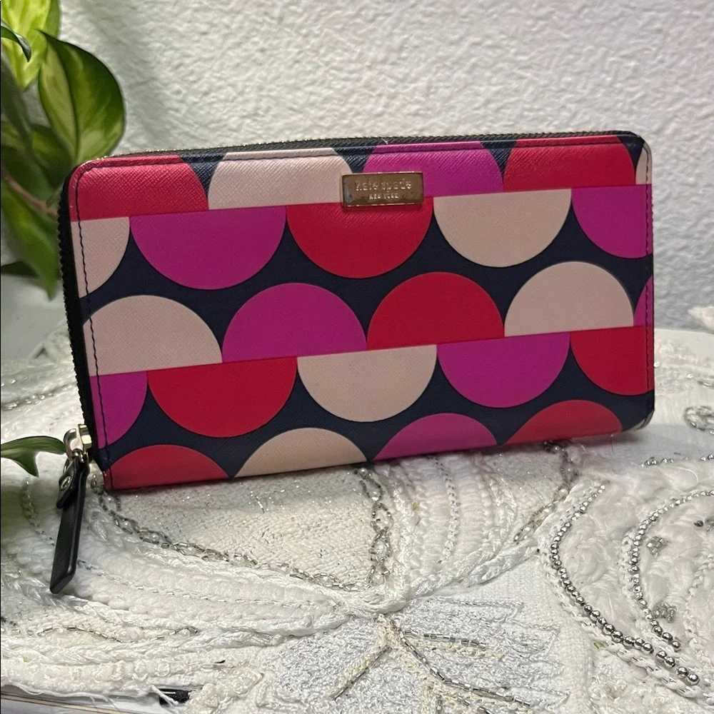 Kate Spade New York Shore Street Neda Continental Wallet